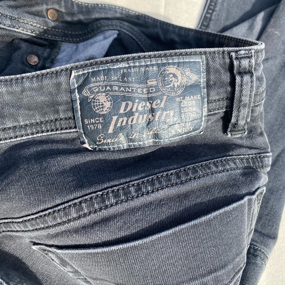 Diesel Men's Faded Black Regular Slim Straight Jeans Safado Casual 33x32 - Picture 5 of 9